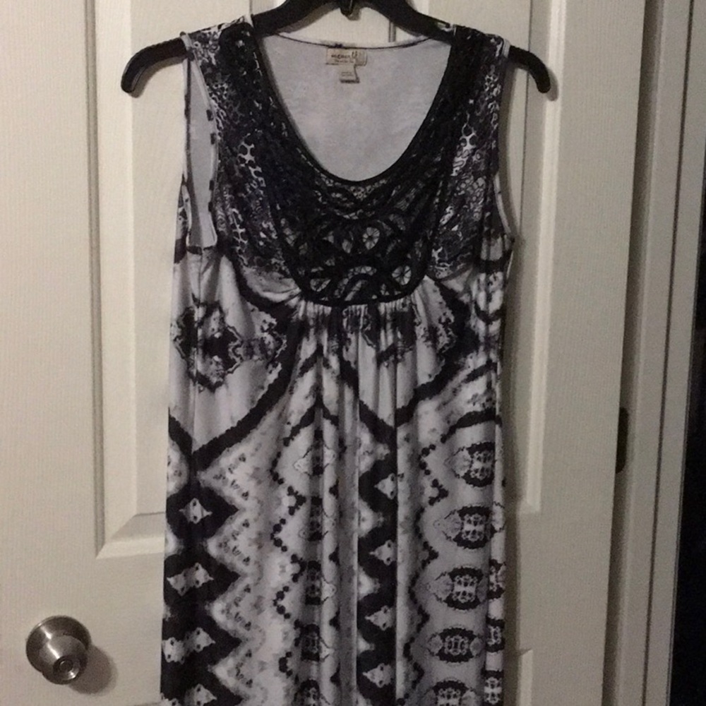 Black and white maxi dress